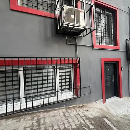 Stunning 2br 2bath Near Metro - Ym 1 Daire İstanbul