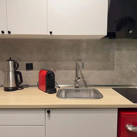 Stunning 2br 2bath Near Metro - Ym 1 *